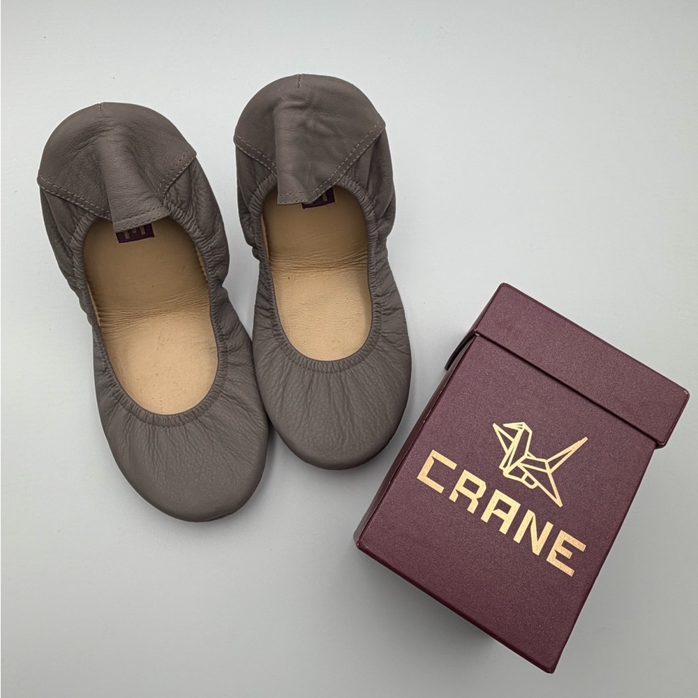 Lilac Gray Size 10 Crane Flats + Box and Carrying Bag